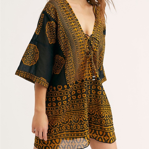 Free People Intimately Easy Day Romper Small Sheer Delicate Summer Lounge - Picture 1 of 3